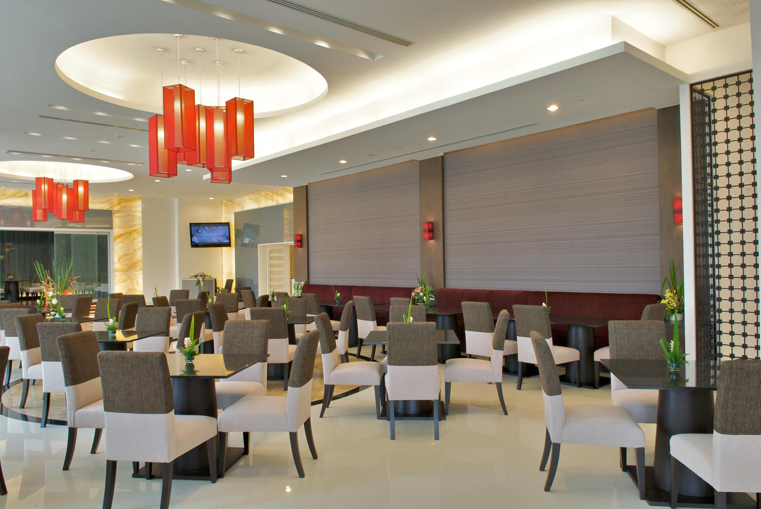 The Narathiwas Hotel & Residence Sathorn Банкок Екстериор снимка