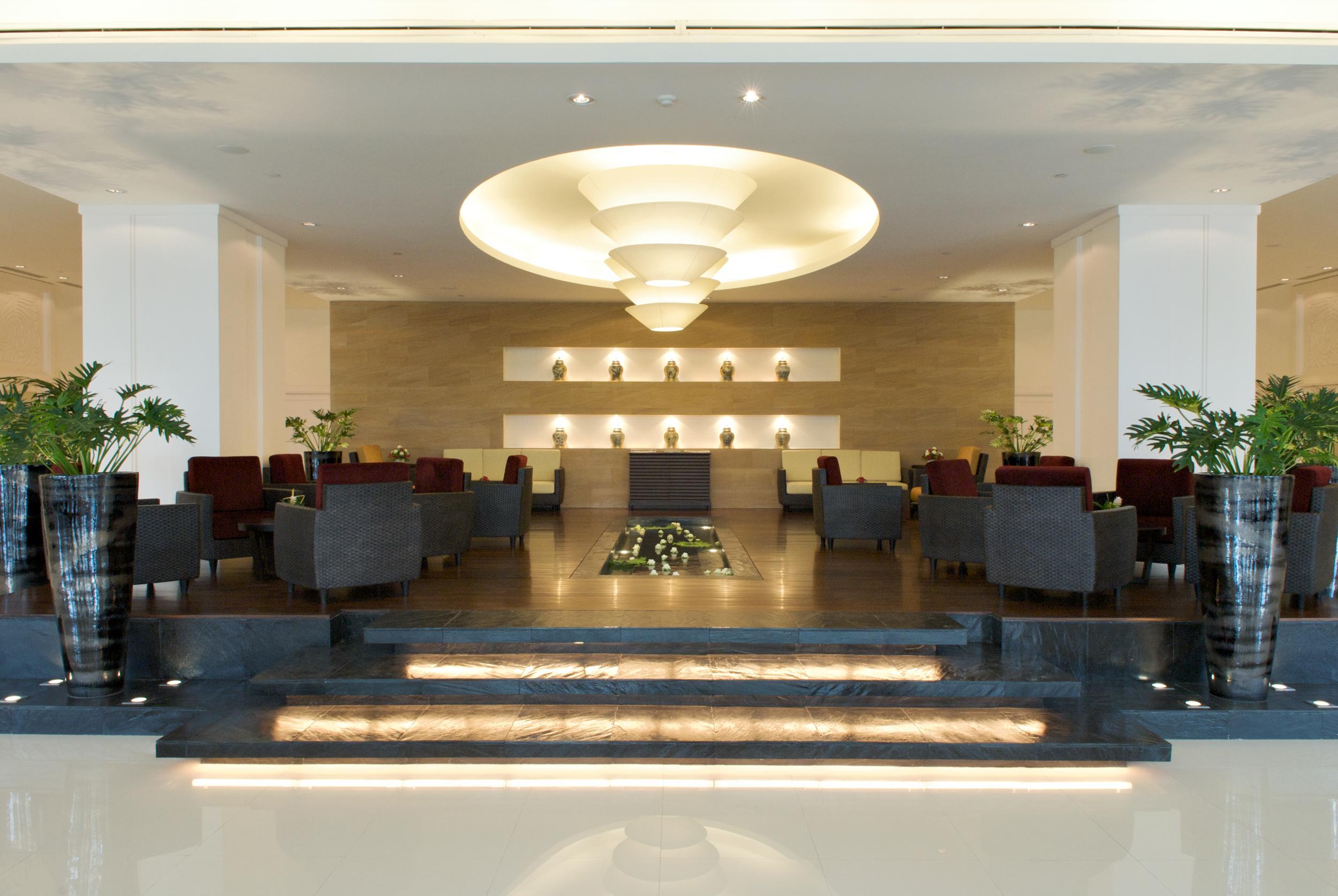 The Narathiwas Hotel & Residence Sathorn Банкок Екстериор снимка