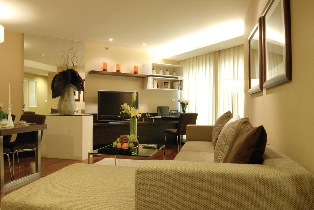 The Narathiwas Hotel & Residence Sathorn Банкок Екстериор снимка